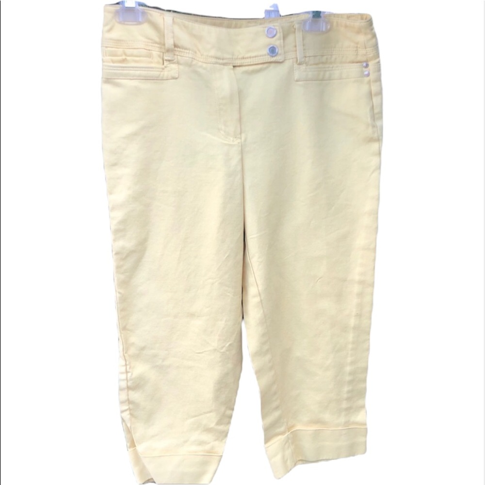 New Directions Capri jeans Stretch Pants Sz. 6 Yellow